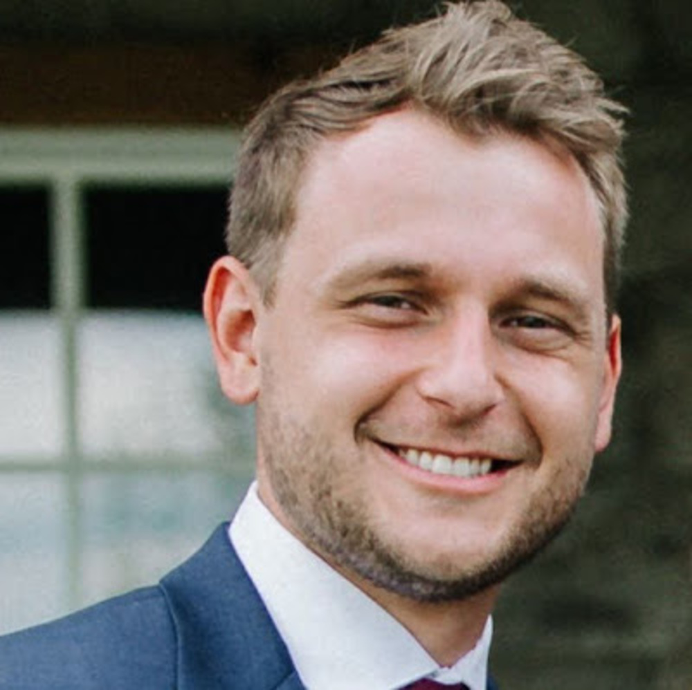 Meet your Posher, Aaron